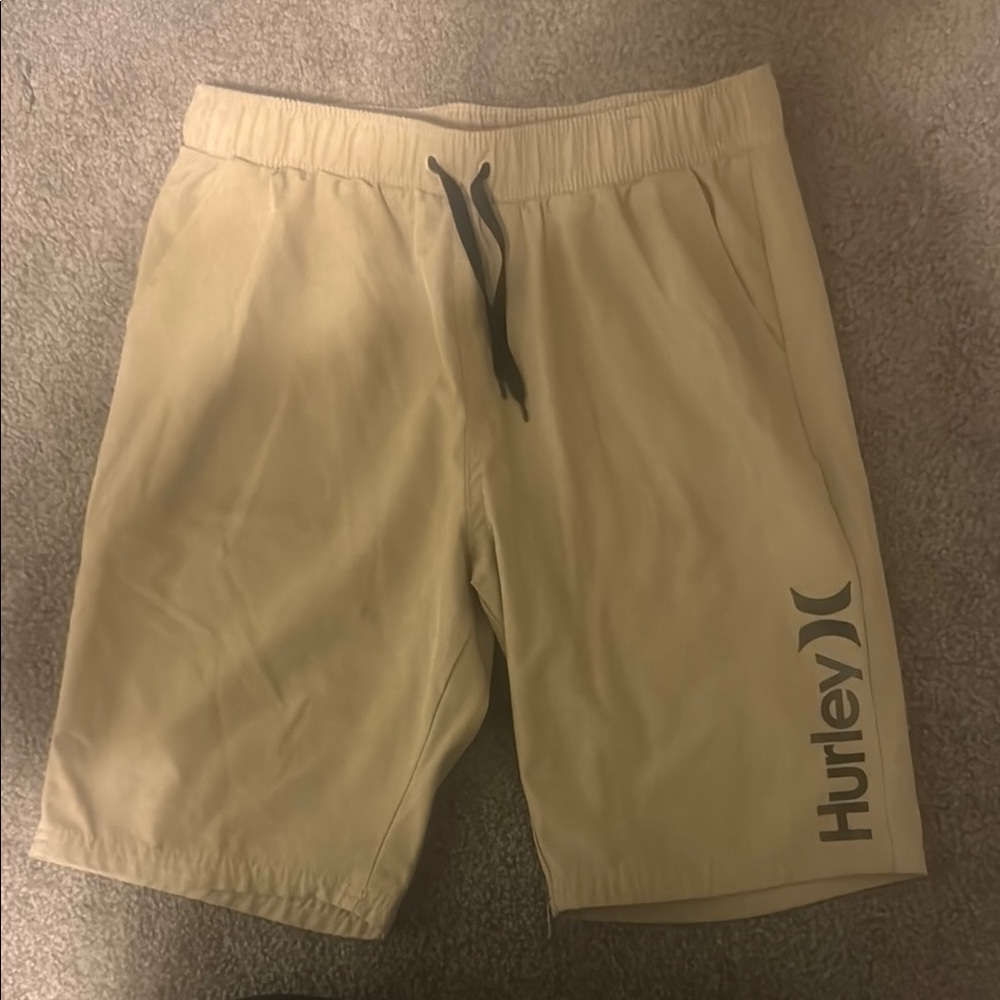 Hurley Beige Shorts with Logo